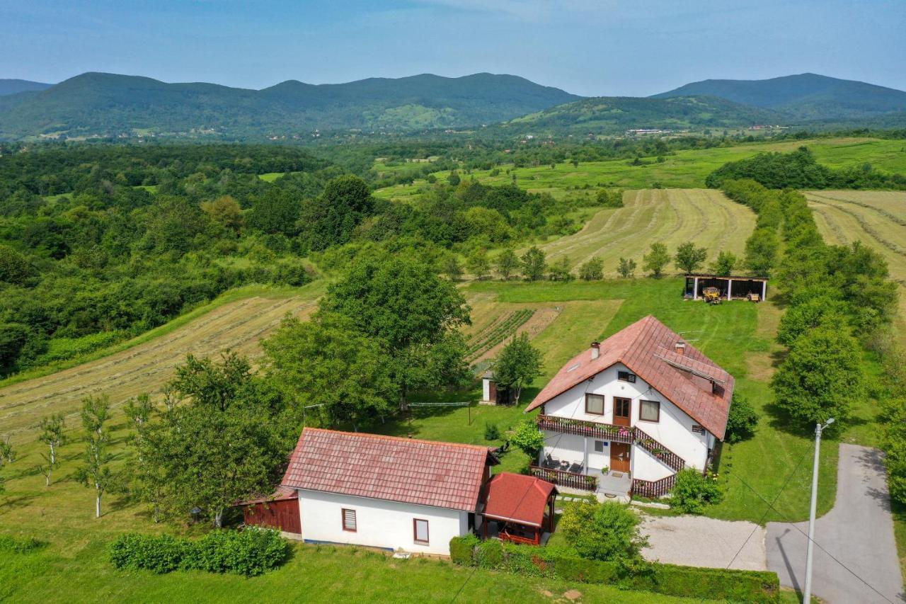 Apartman Plum Plitvice Drežnik Grad Dış mekan fotoğraf